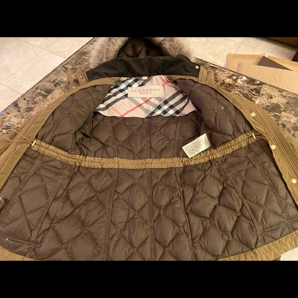Burberry Brit Woman’s Padding - Picture 4 of 7